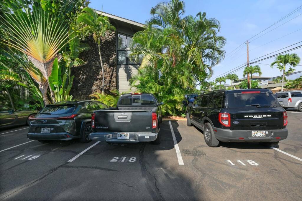 Coral Cove-Poolside Condo And Panoramic Ocean View Kahana Luaran gambar